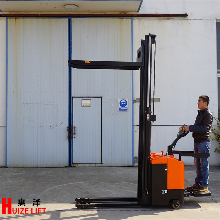 新全電動堆高車 (6) 新全電動堆高車 (6)