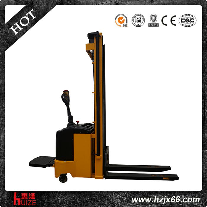 全電動(dòng)堆高車(chē)(三門(mén)架) 全電動(dòng)堆高車(chē)(三門(mén)架)